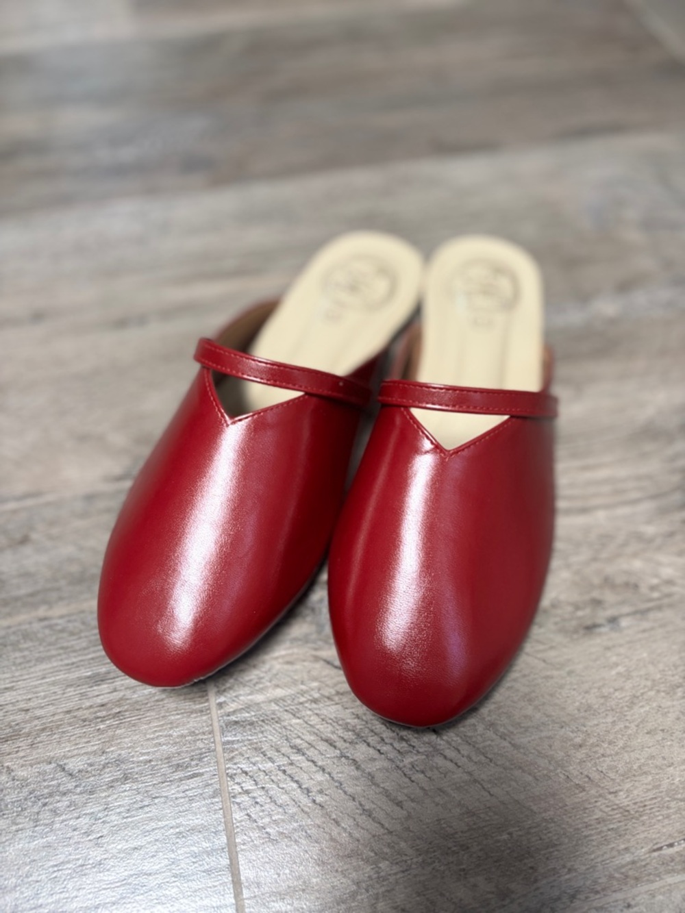 NWOT Red Slip-On Mules Flats vintage vibe Minimalist